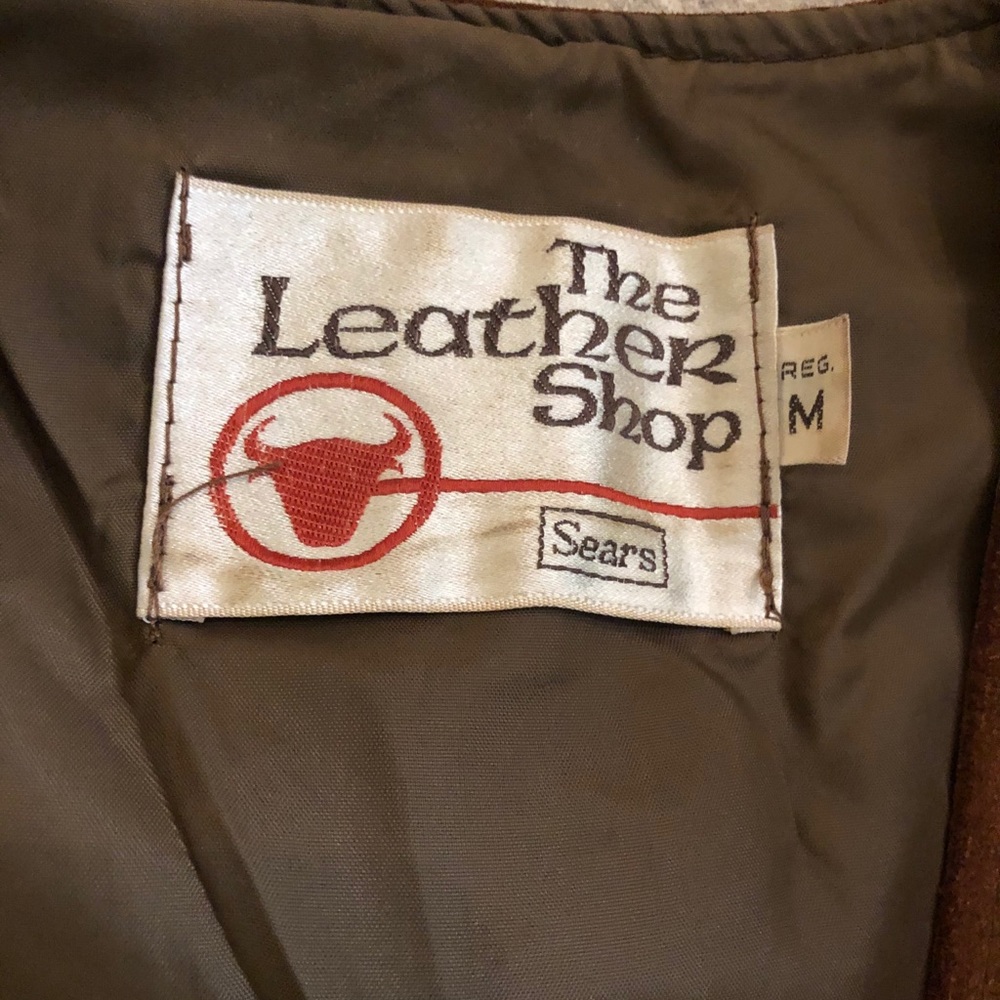 Vintage Leather Vest - Picture 3 of 3